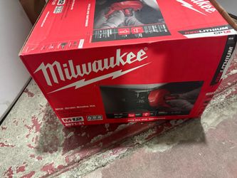 Milwaukee M12 Drain Snake Kit 2571-21