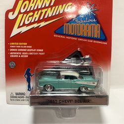 Johnny Lightning 1957 Chevy Bel Air Motorama '57 Turquoise Chevrolet