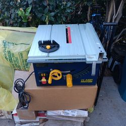 GMC table saw  10 inch