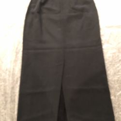dark blue 100 % silk A - line skirt size 4 lining is 100% acetate dry clean only