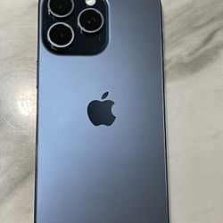 IPHONE 15 PRO MAX 256GB VERY CLEAN