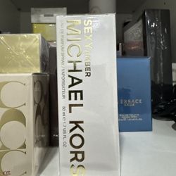 Micheal Kors Woman Perfume