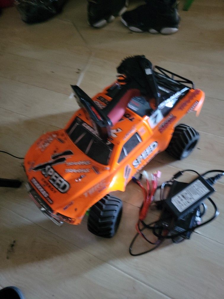 traxxas slash 2 wheel with everything