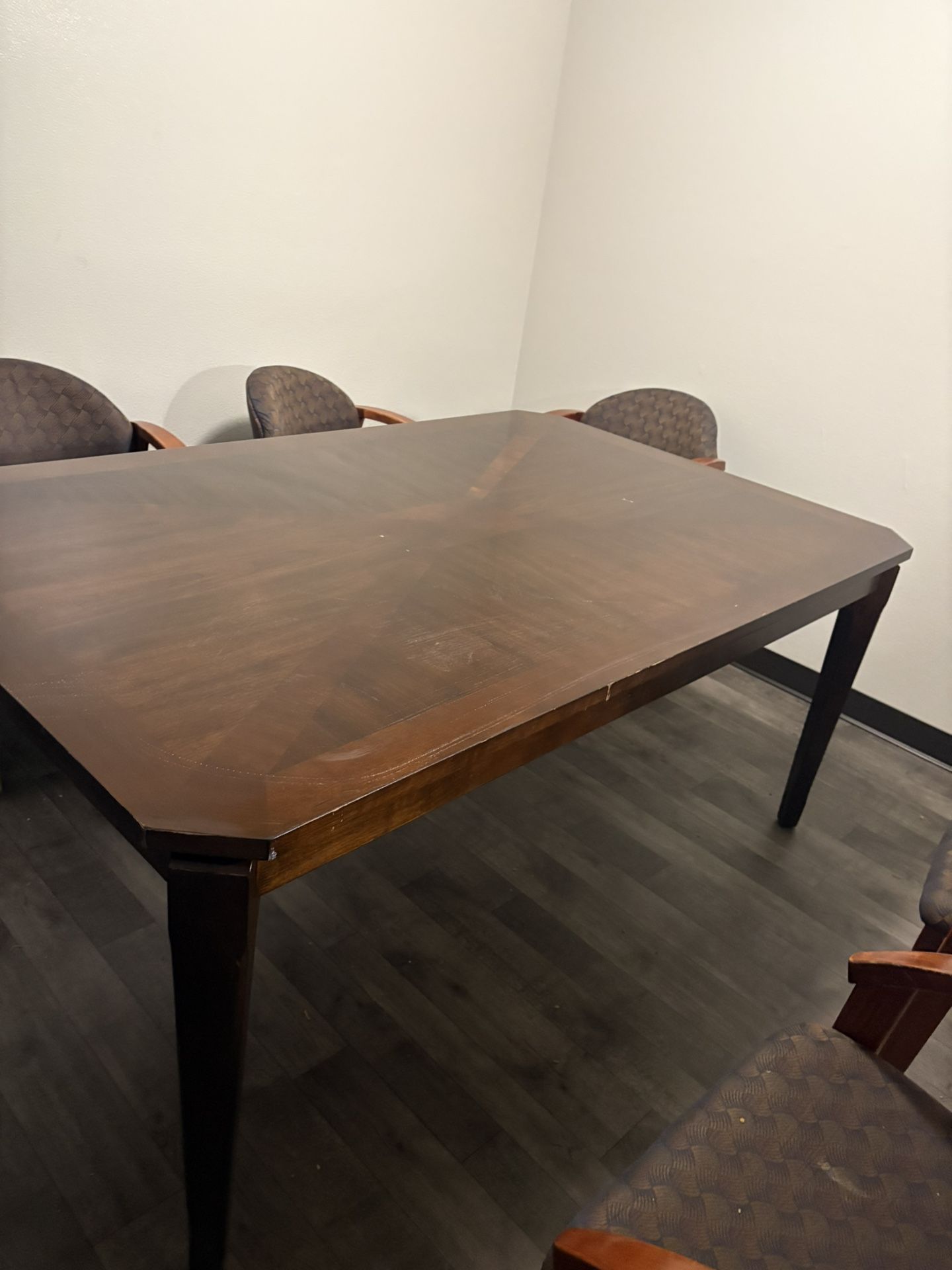 Nice Family Size Table