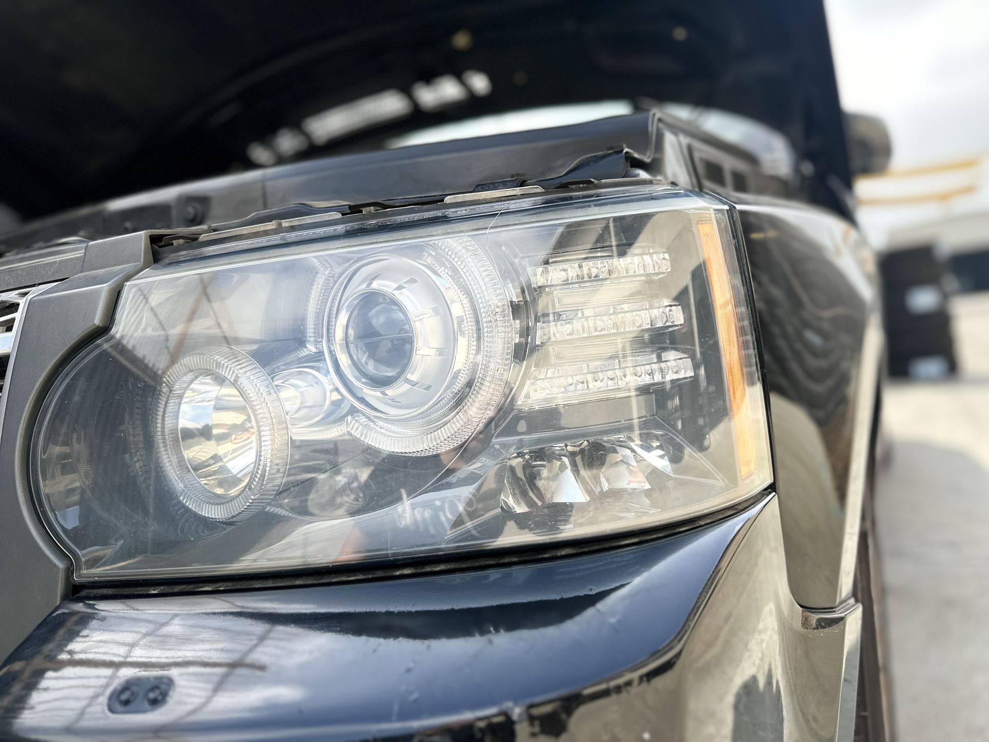 2010 Range Rover Left & Right Front Head Lights 