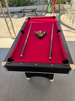 Pool table 6ft
