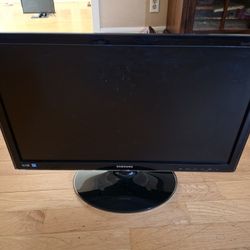 Samsung Computer Monitor 