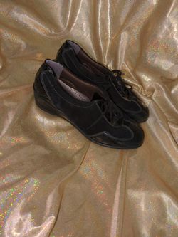 Melluso Ladies NEW Wedge Oxfords 