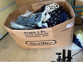 Tons of brand new clothes. Men’s women’s kids!