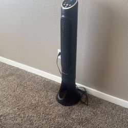 Black Tower Fan – Works Perfect
