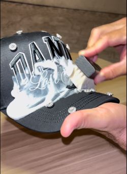UNIK Exclusive Hat Cleaning Kit – Limpia y protege tus gorras premium