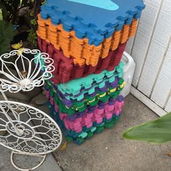 Kids Playing Mat Puzzle