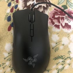 Razer Deathadder Elite Gaming Mouse