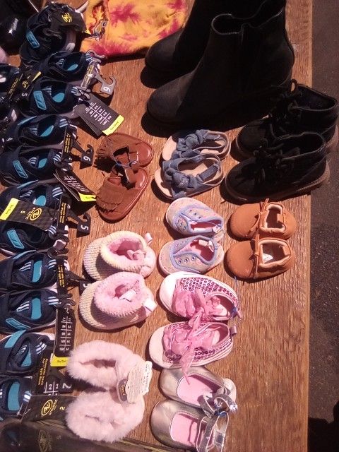 Baby Shoes 