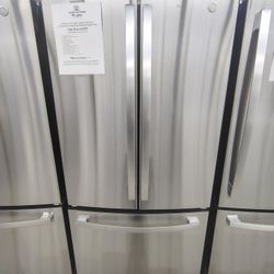 GE 18.6 cu. ft. Counter Depth French Door Refrigerator In FingerPrint Resistant Stainless Steel