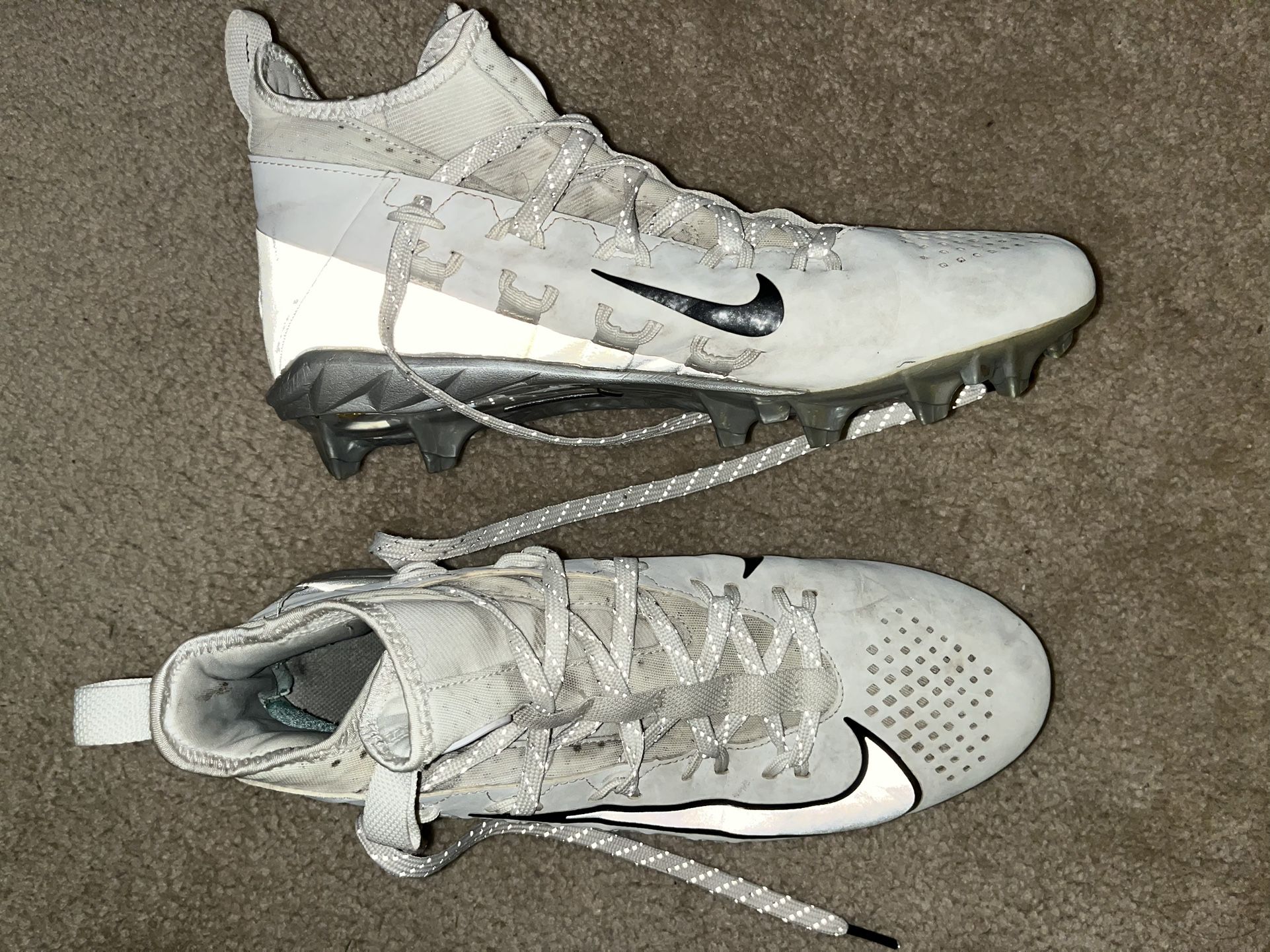 Women’s Size 11 Nike Lacrosse Cleats