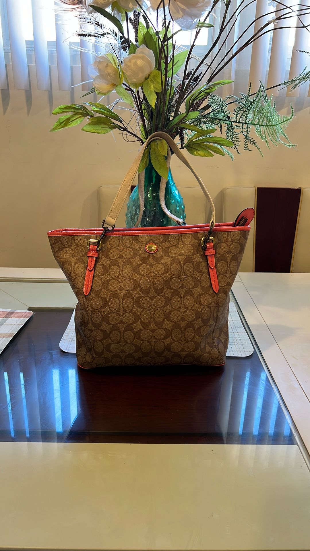 Coach Large Bag Authentic Like New