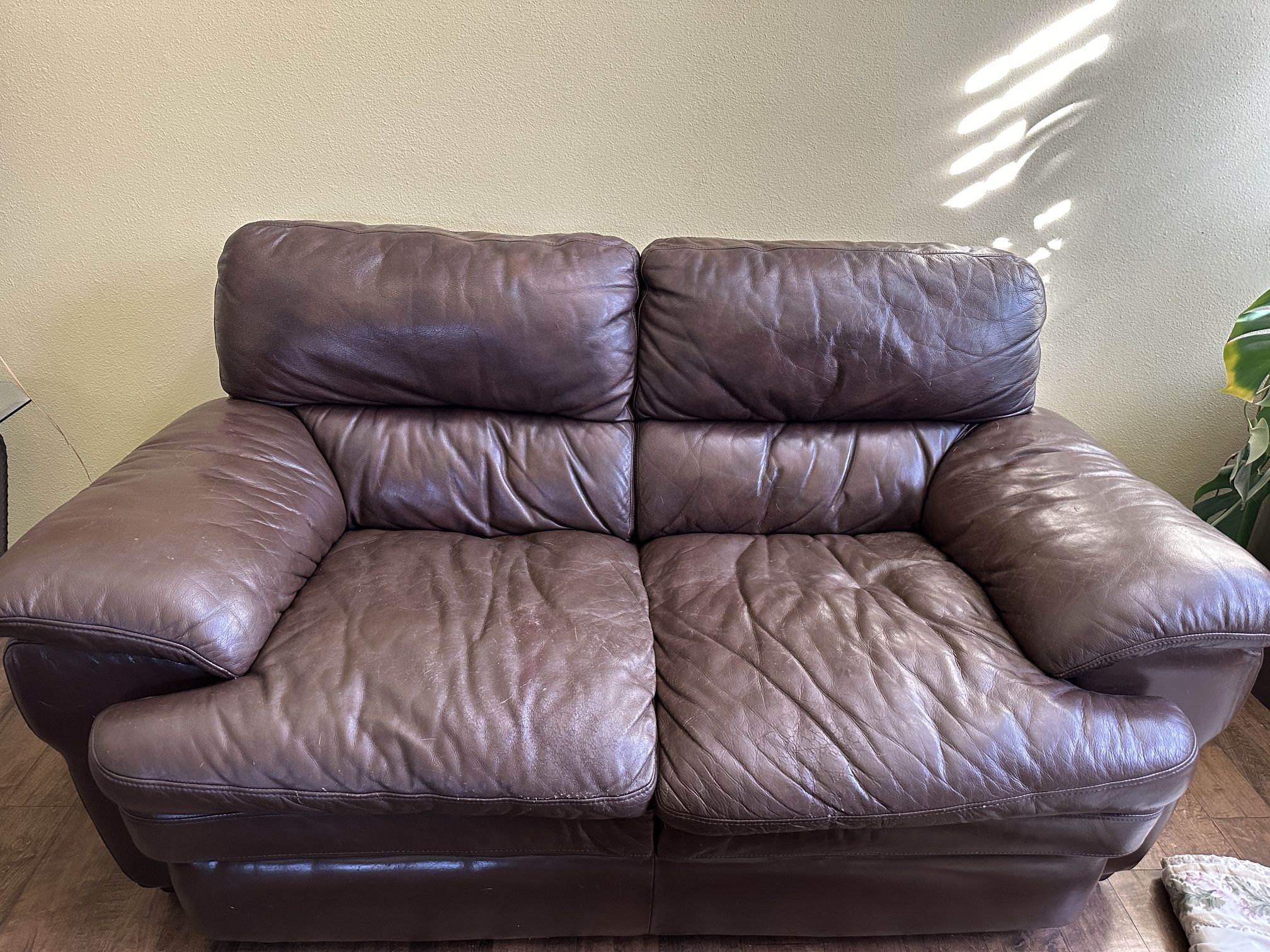 Free Brown Couches , Leather , Loveseat 