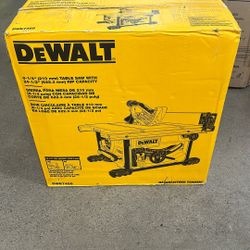 Dewalt 8-1/4” Table Saw With 24-1/2” RIP CAPACITY 