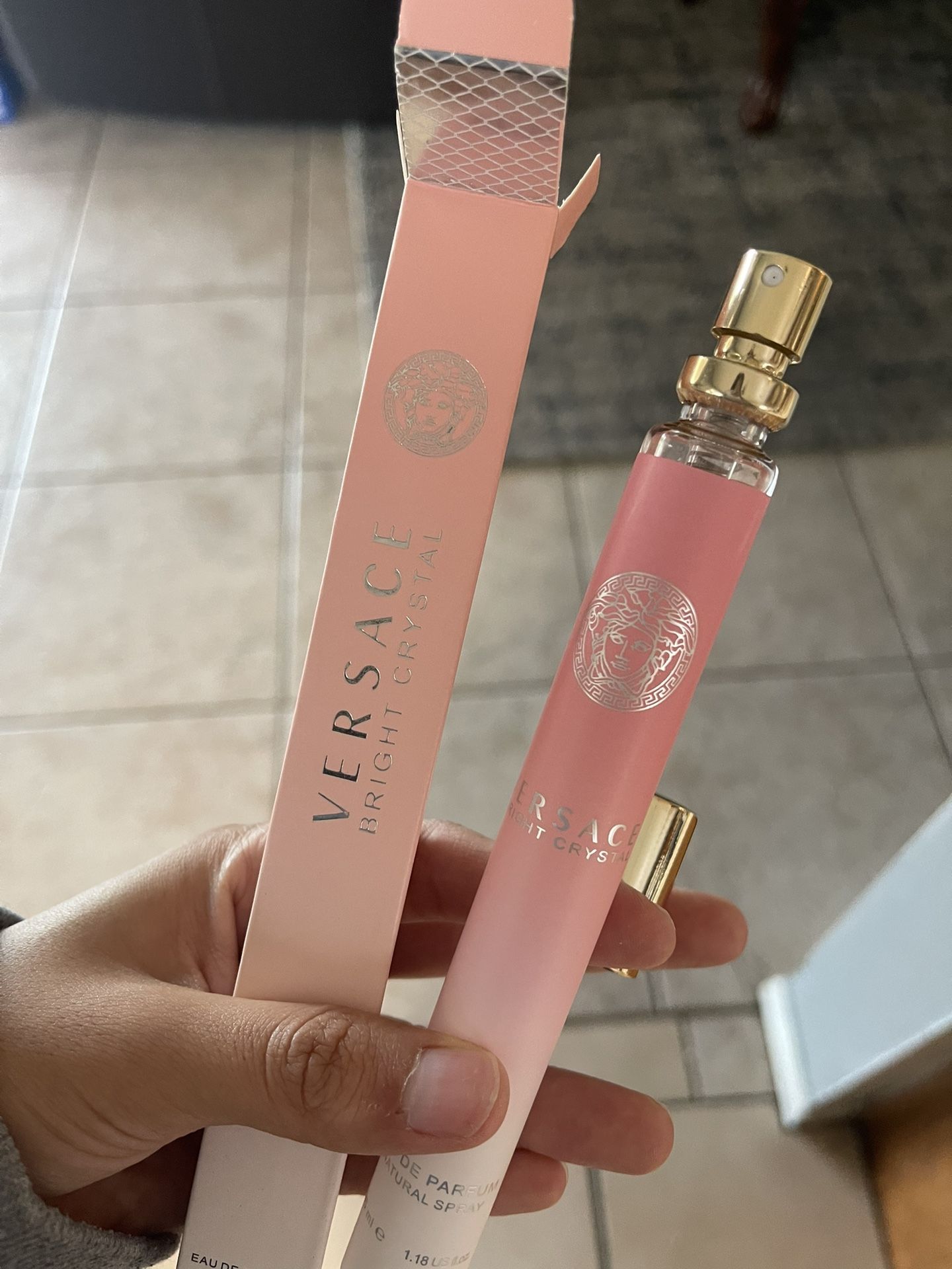 Fragrance spray