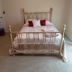 Queen Bed For Sale