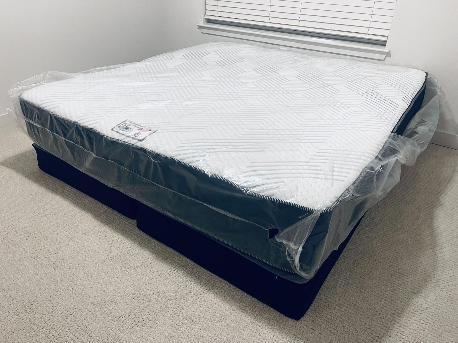 King Size Foam Encased Thick Brand New( Split Included) Delivery Available