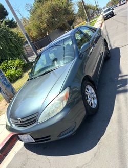 2004 Toyota Camry