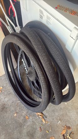 Misc 29” tires a rim and a tube