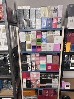 Designer Fragrance Men & women – 30+ Bottles