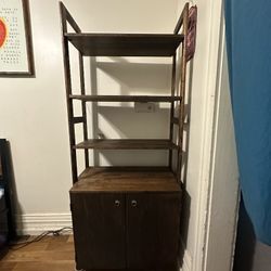 Bookshelf w/Cabinet 