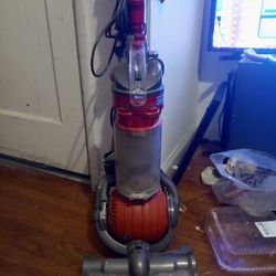 Dyson Dc24 vacuum cleaner