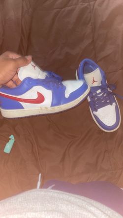 Jordan one low size 9 women