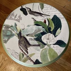 Refurbished 18” Round Table End Table Side Table
