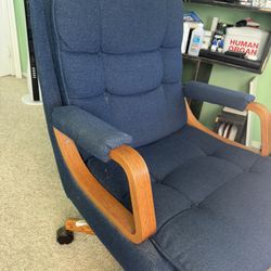 Desk And Chair 