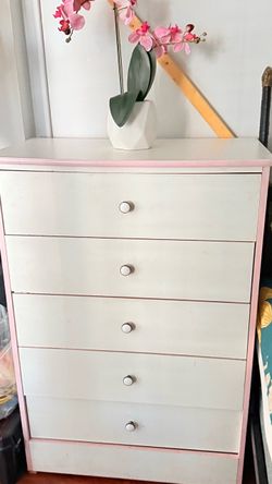 5-Drawer Dresser White and Pink