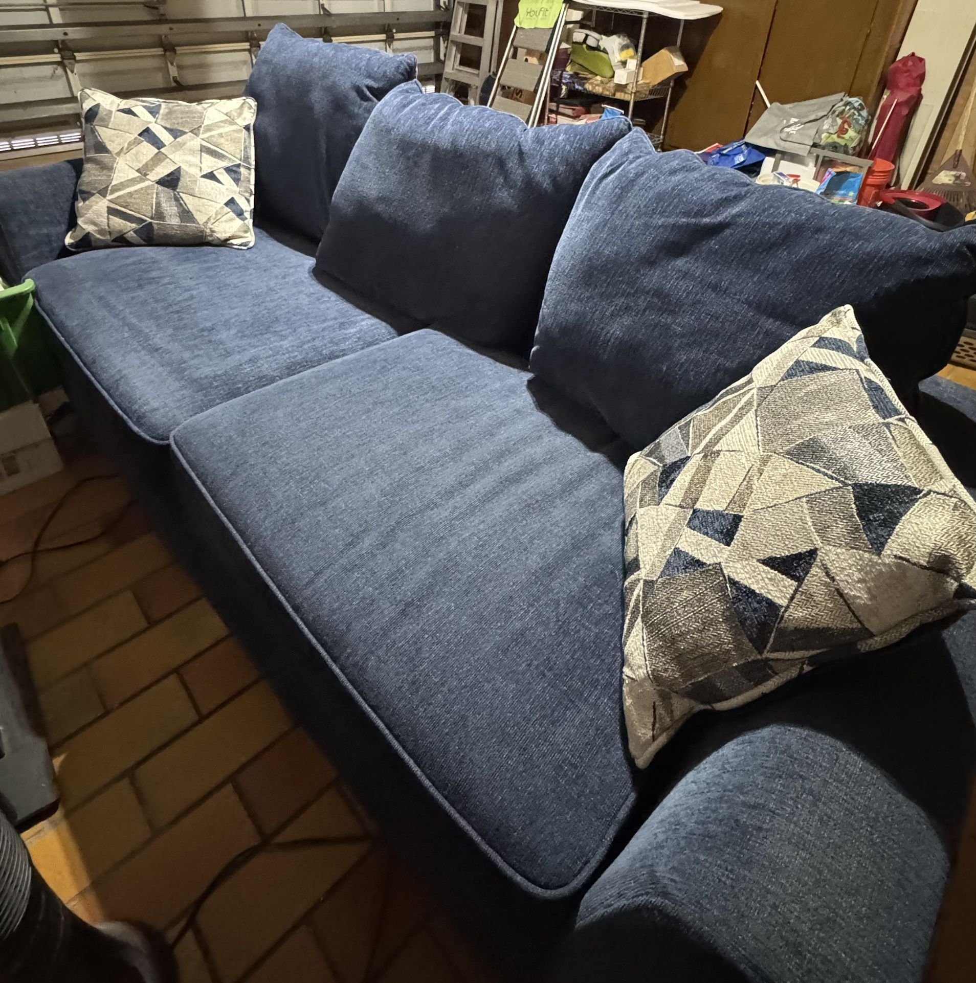 Sofa Bed Queen Size Sleeper Like New