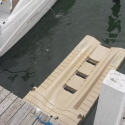 JET SKI ,JET BOAT FLOATING DOCK  EZ DOCK #3 FOR BIG JET SKI 