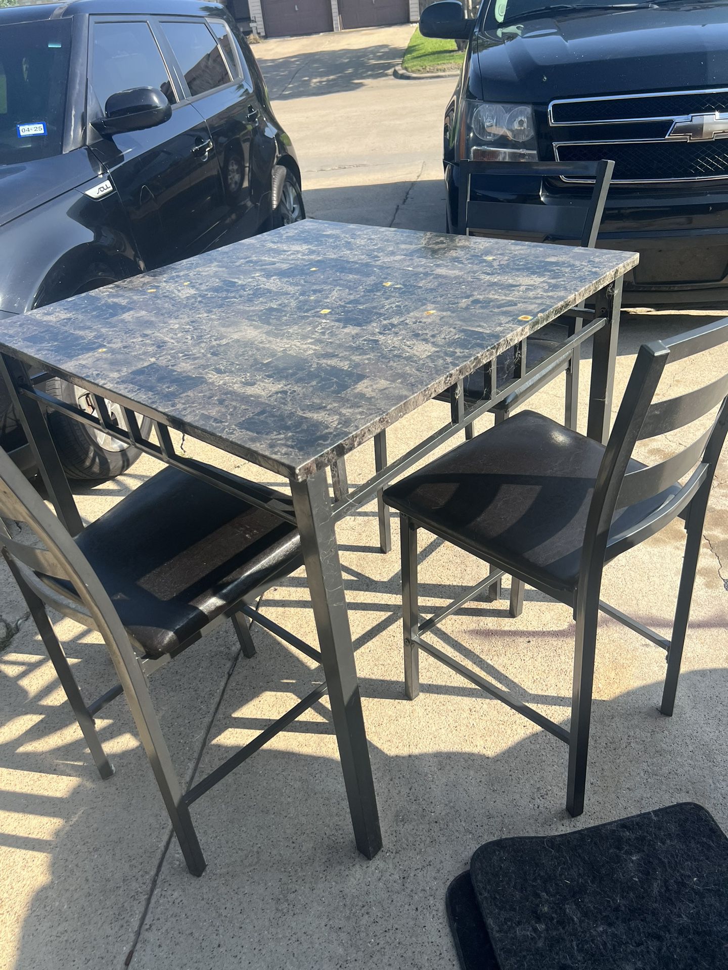 Free Table & chairs