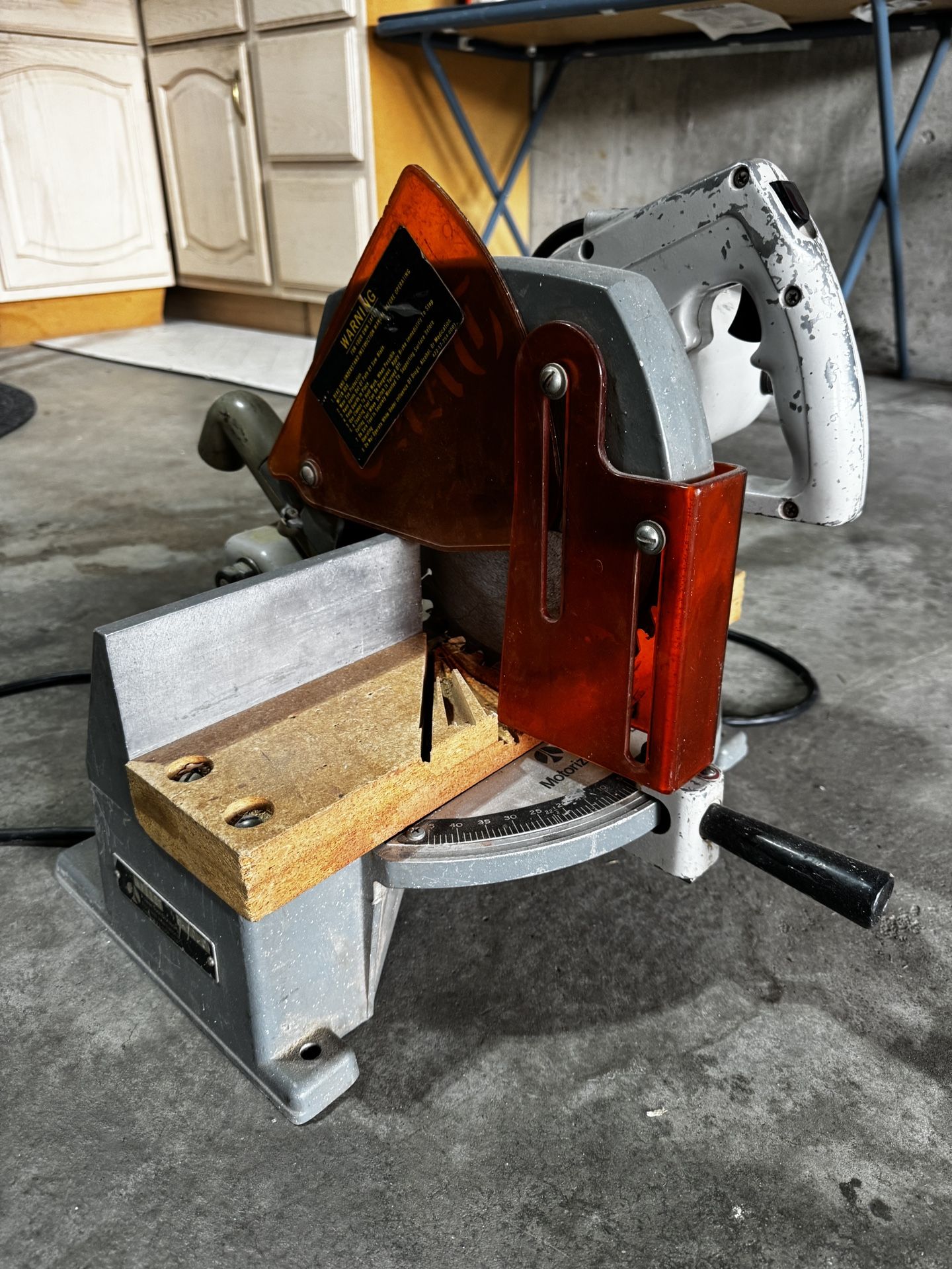 Rockwell Miter Saw
