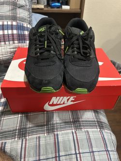 Nike 90 Chlorophyll