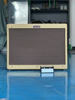 Fender 40W Blues Deluxe Guitar Amp