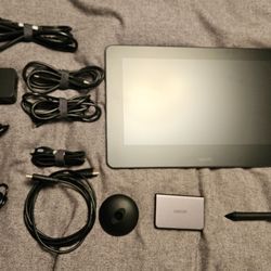 Wacom Cintiq 13 Pro Drawing Tablet