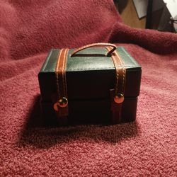 Mini Traveling Jewelery Box