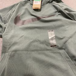 XL green sweatshirt 