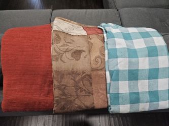 Table Clothes (All 70" Diameter)