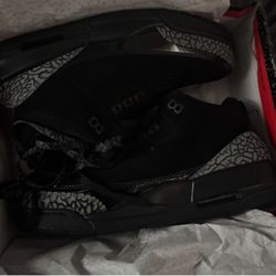 Jordan 3 Black Cats Size 10