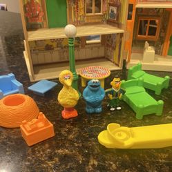  Sesame Street Play Set By Playskool