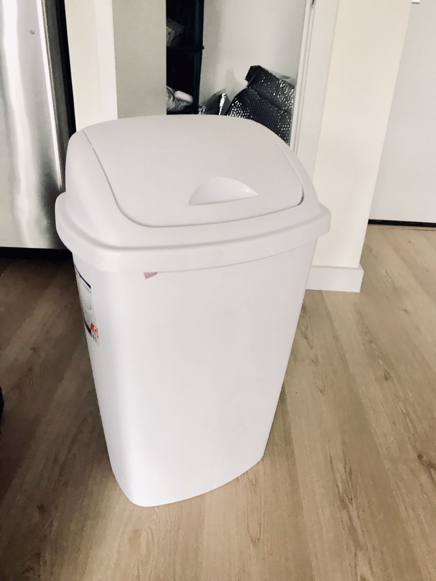 $2- Plastic White Trash Can