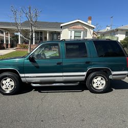 1995 Chevy Suburban 4x4 LT