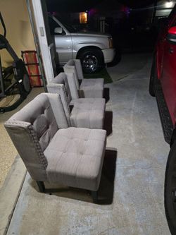 Set of 3 chairs